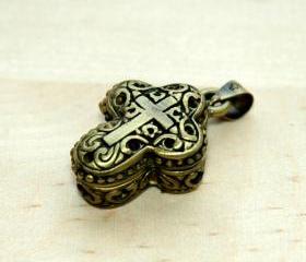18K Gold Plated CROSS CASE Locket